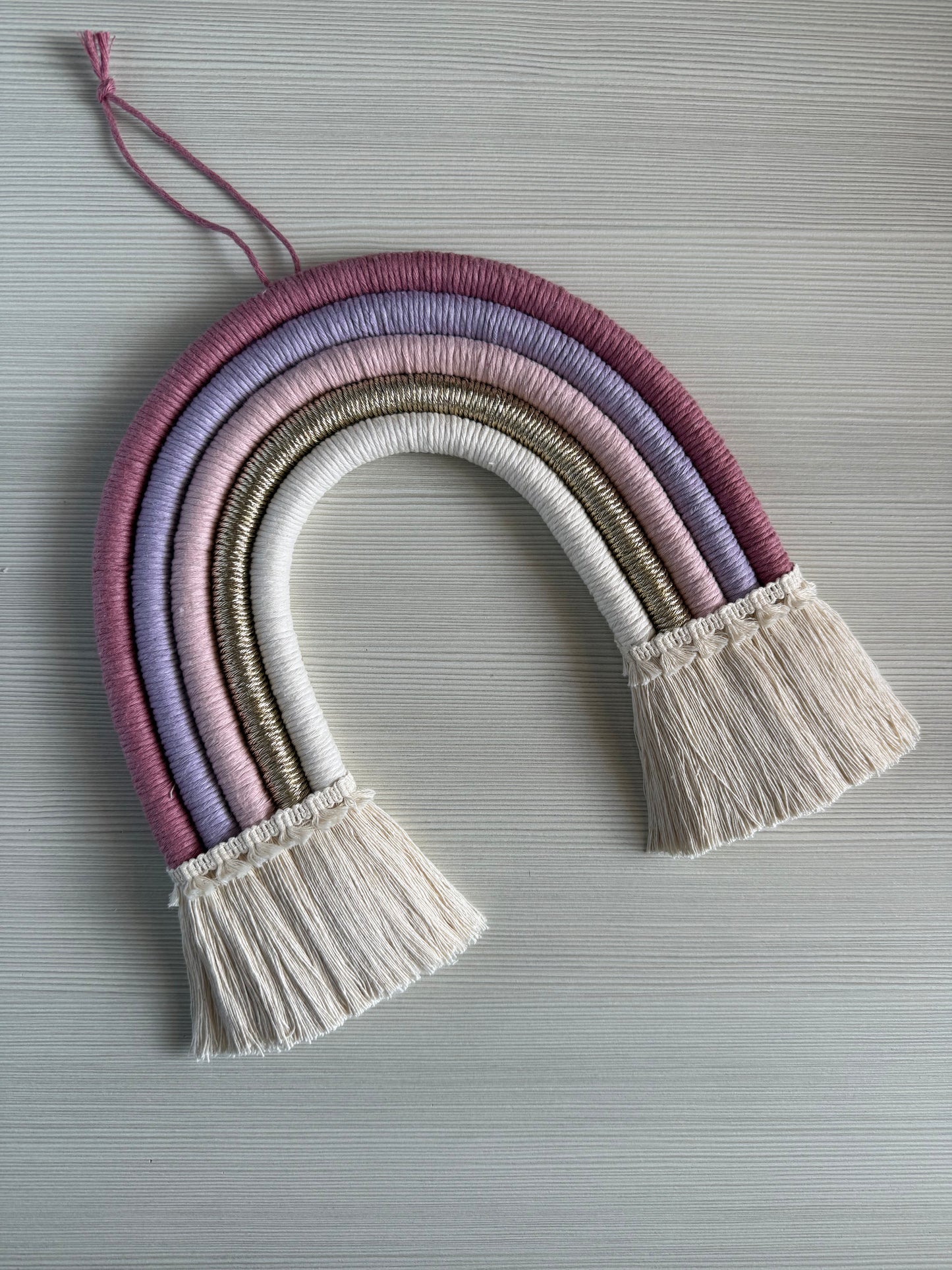 Arcobaleno nascita in macramè